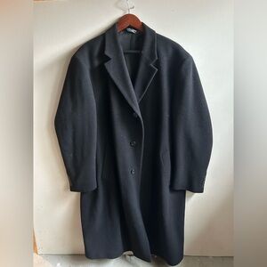 Joseph A Banks Elegant Black Trench Coat in Wool